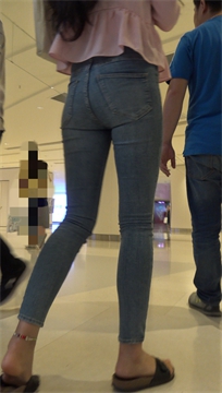 J303