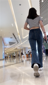 J504