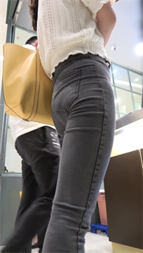 jp325